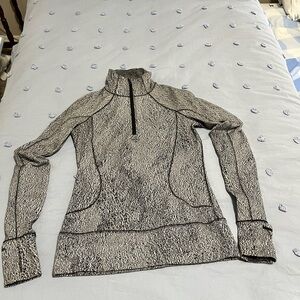 Lululemon Black and White 3/4 Zip